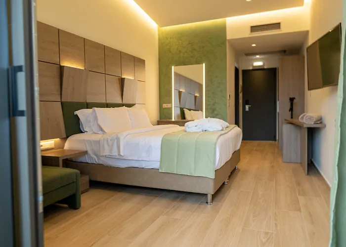 Szálloda Mirror 4*