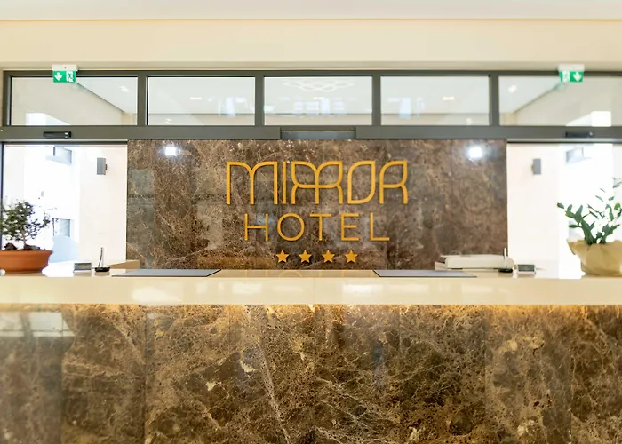 Hotell Mirror