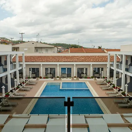 Mirror Hotel