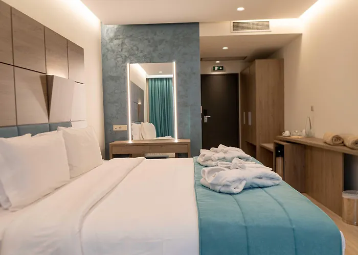 Hotel Mirror